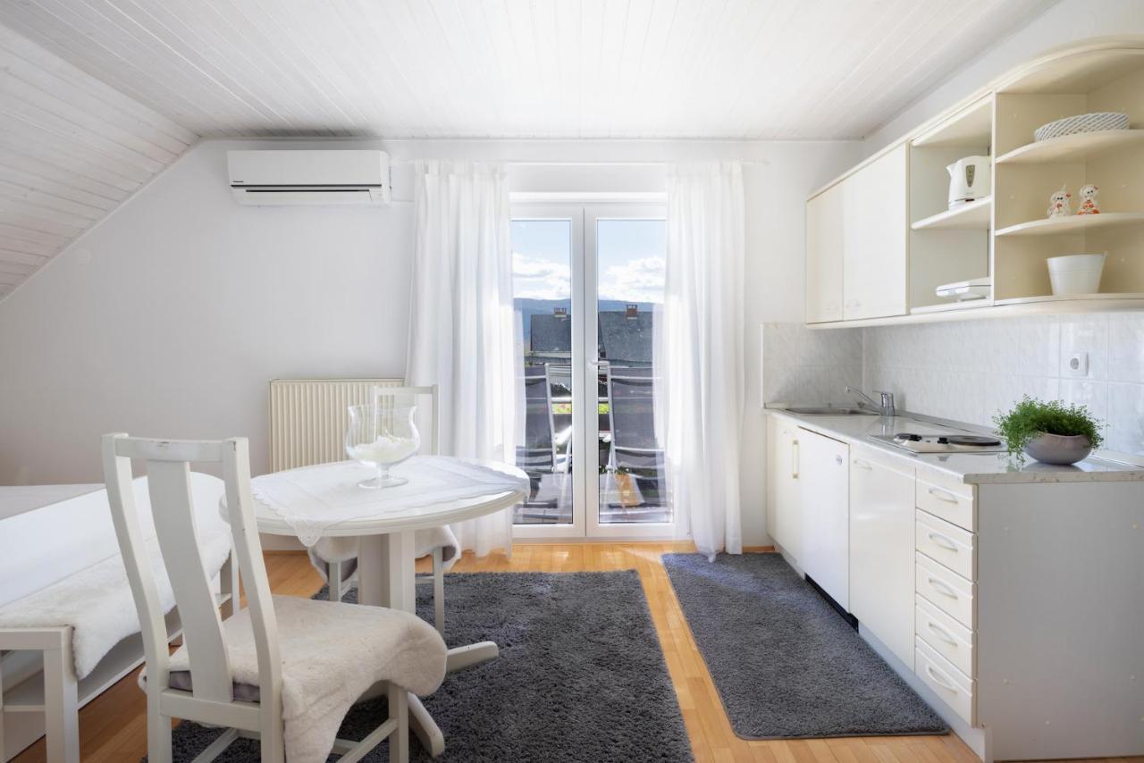 Apartment Ladka Begunje