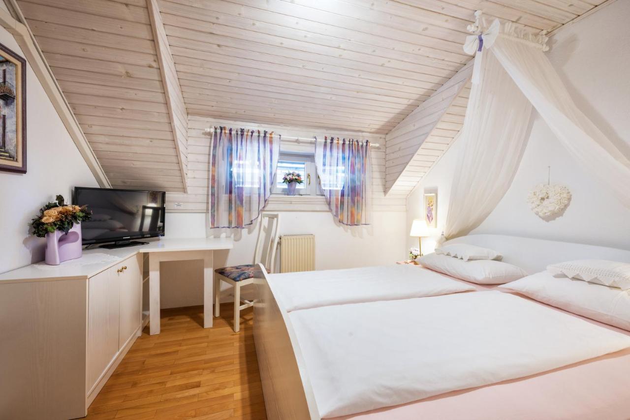 Apartment Ladka